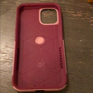 iPhone 11 Pro case otter box